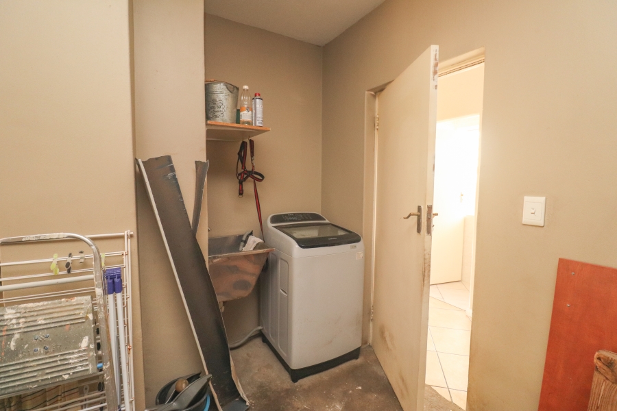 3 Bedroom Property for Sale in Gordons Bay Central Western Cape